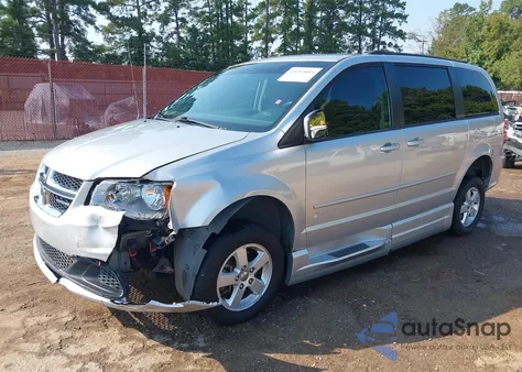 2012 Dodge Grand Caravan Sxt z USA, uszkodzony, nr VIN 2C4RDGCG8CR178391